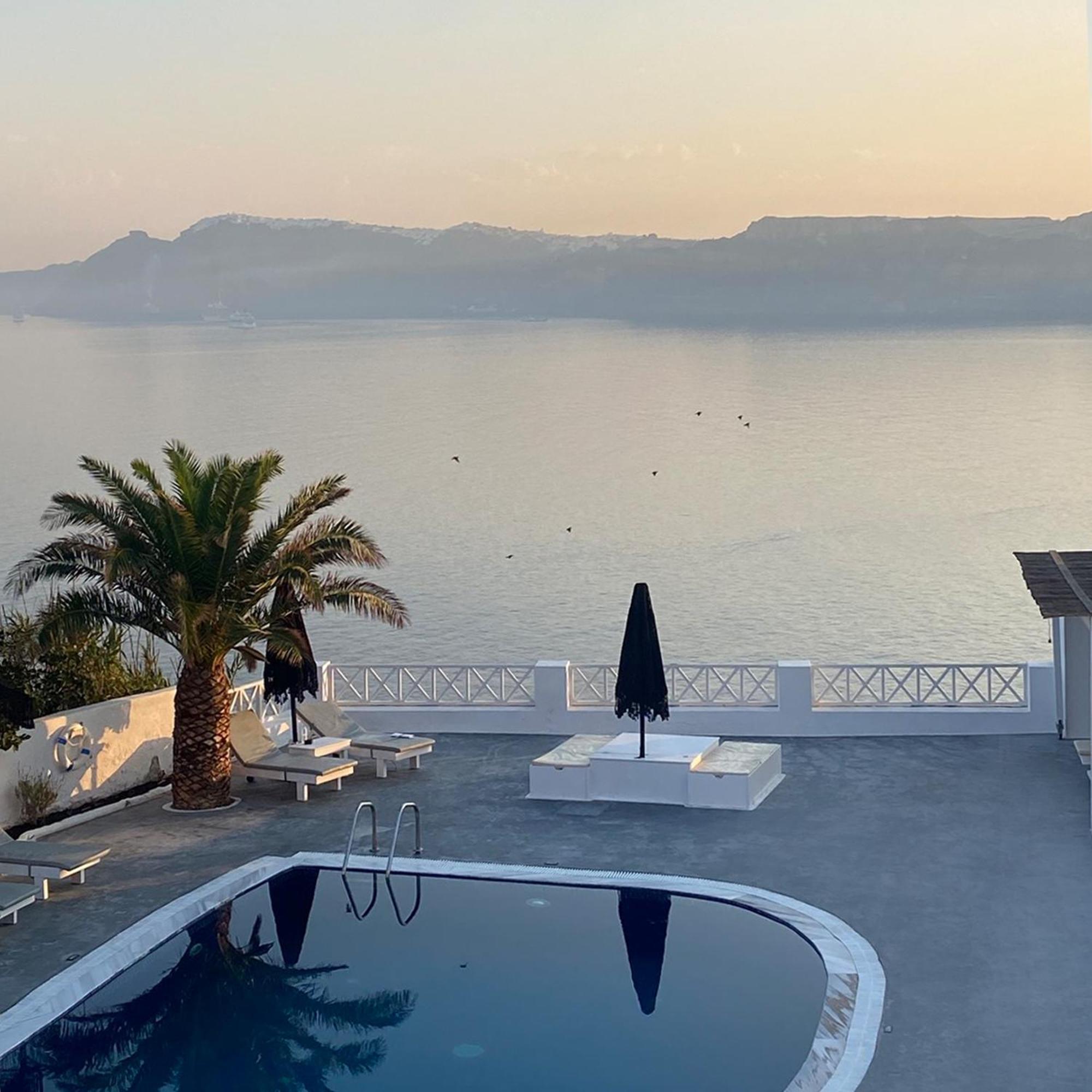 Santorini View Hotel Akrotírion Exterior foto
